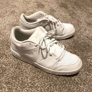 Nike Prestige IV Low Size 11 Shoes
